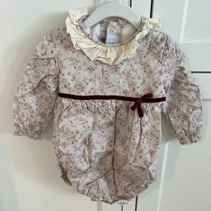 Ruffle Collar Long Sleeve Romper in Beige 18MO